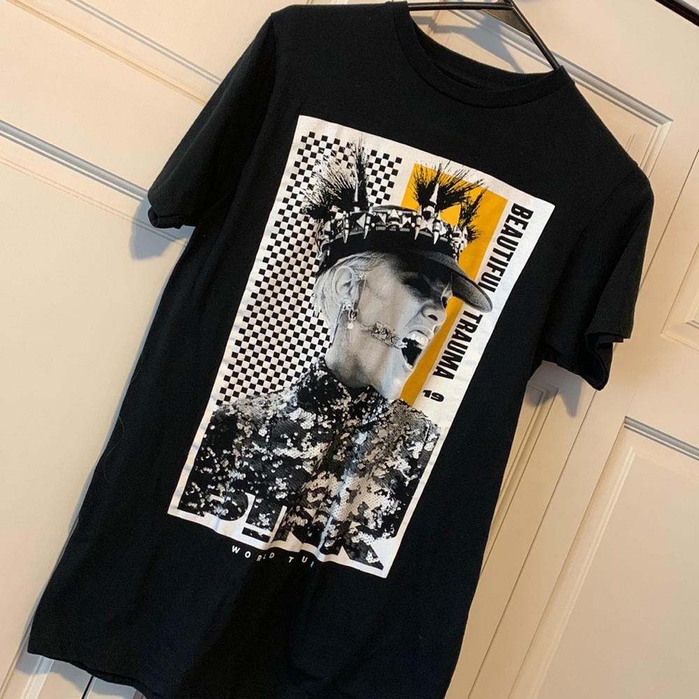 PINK World Tour 2019 Beautiful Trauma concert T-shirt M Black